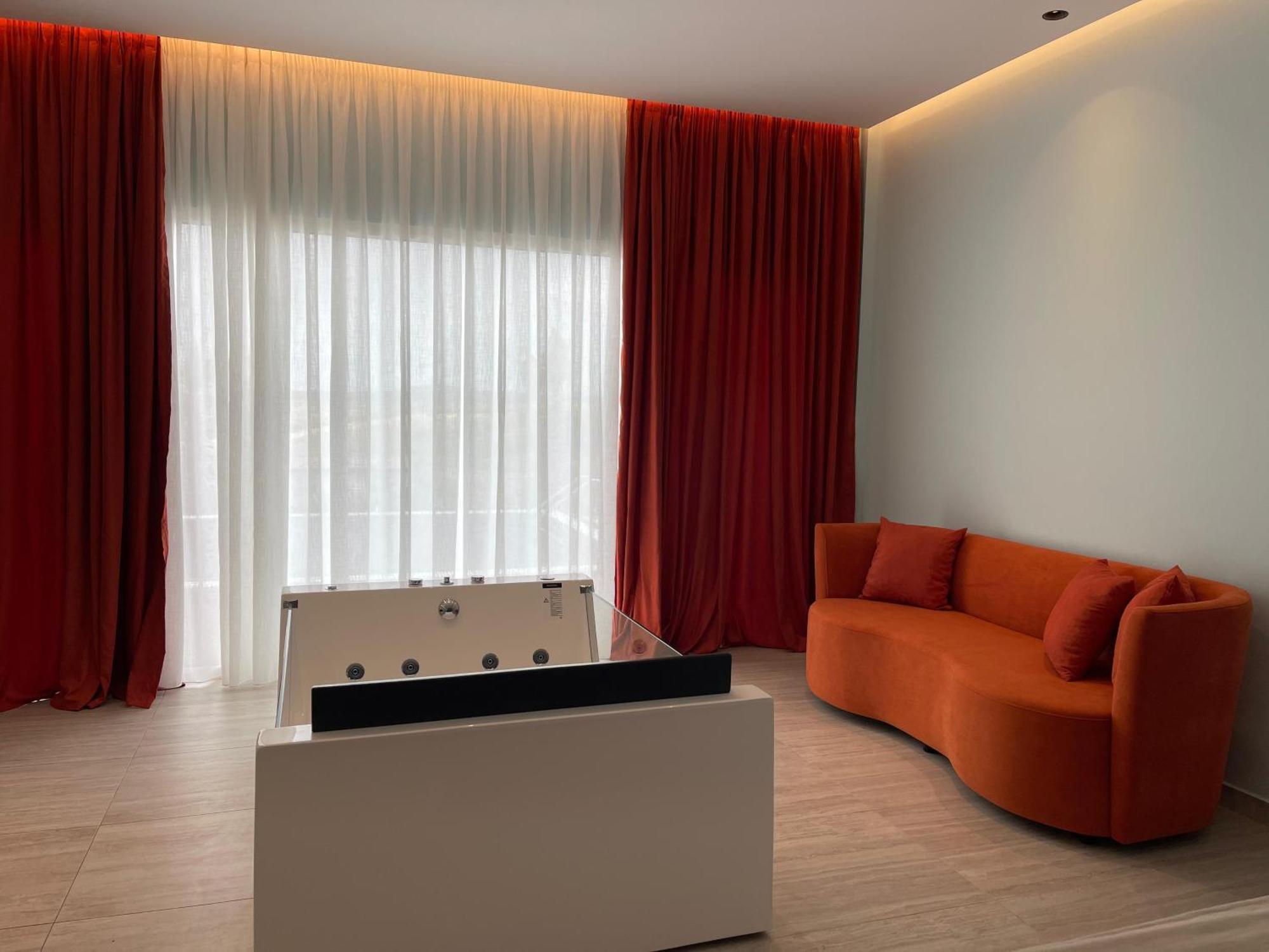 Top Villas Durres *
