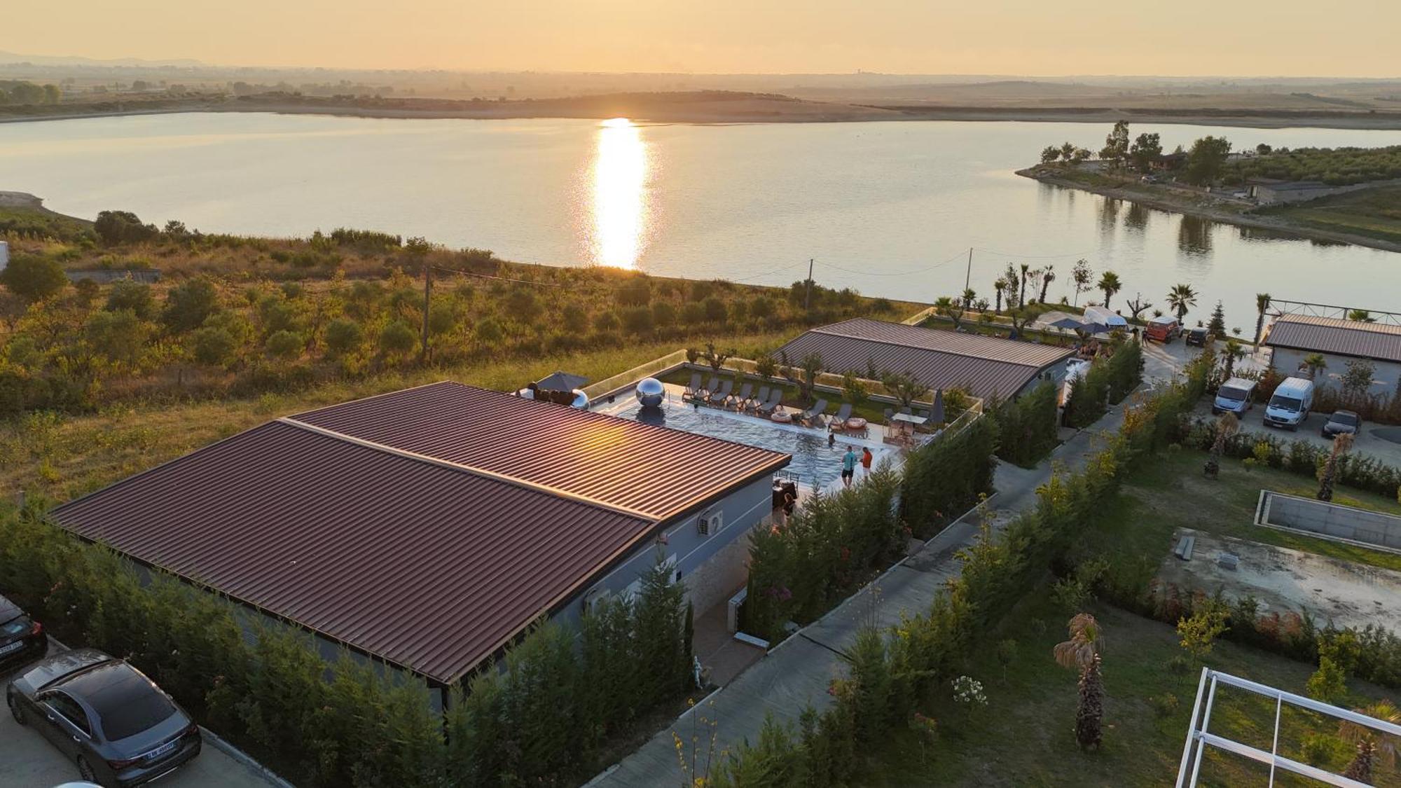 Resort Top Villas Durres *